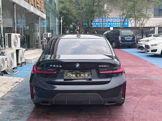 BMW 3 Series — Фото автомобиля 18