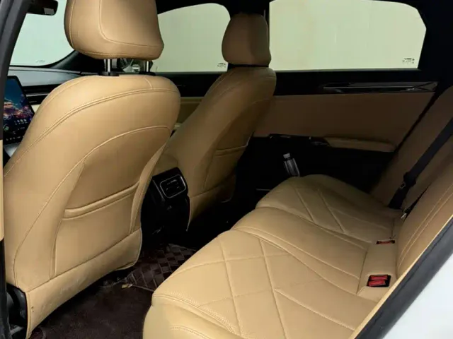 Geely Galaxy L6 — Фото автомобиля 12