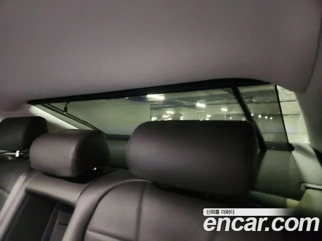 Hyundai Grandeur GN7 — Фото автомобиля 10