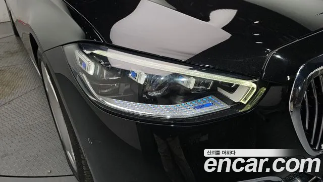 Mercedes-Benz S-Class — Фото автомобиля 21