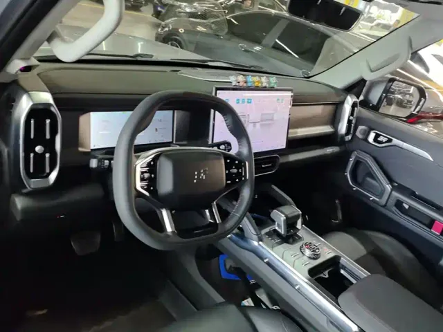 Jetour T2 — Фото автомобиля 12