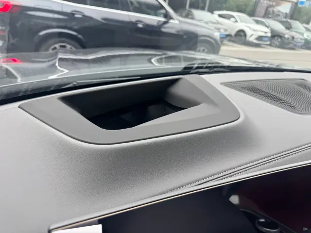 BMW X5 — Фото автомобиля 8