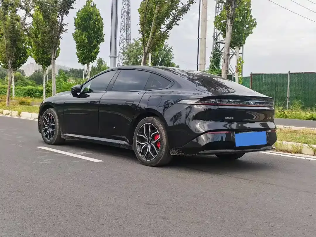 Dongfeng Yipai eπ007 2025 Pure Electric 650Pro Navigation Edition — Фото автомобиля 9