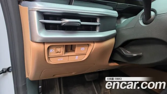 Hyundai Grandeur GN7 — Фото автомобиля 27