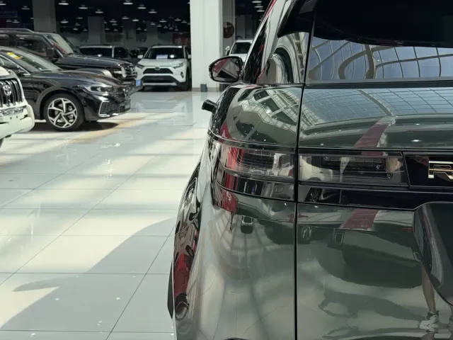 Land Rover Range Rover Evoque — Фото автомобиля 17