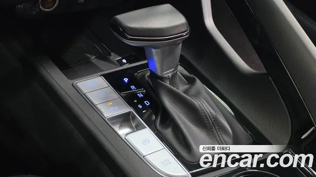 Hyundai Avante CN7 — Фото автомобиля 9