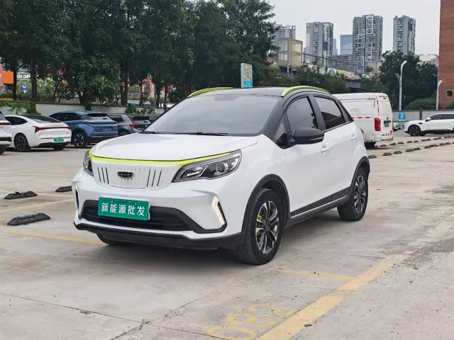 Фотография автомобиля — Geely Geometry EX3 Kung Fu Bull
