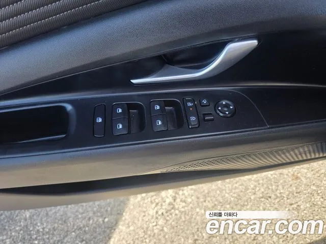 Hyundai Avante CN7 — Фото автомобиля 17