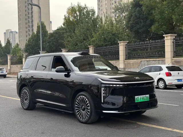 IM Motors LS8 — Фото автомобиля 3