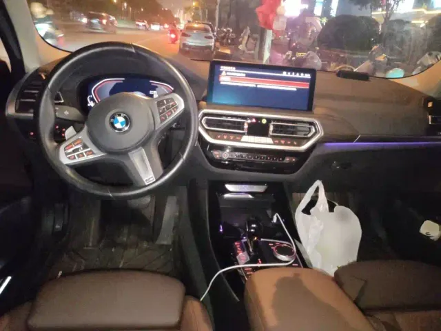BMW X3 — Фото автомобиля 10