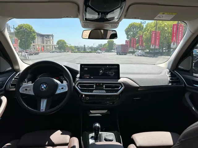 BMW X3 — Фото автомобиля 9
