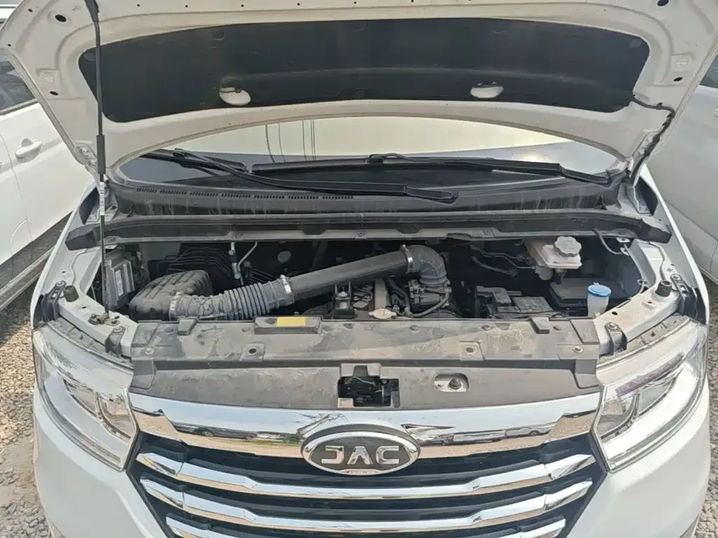 JAC Refine JAC Refine M3 2025 1.8L Manual Comfort Edition 7/8-seater — Фото автомобиля 15