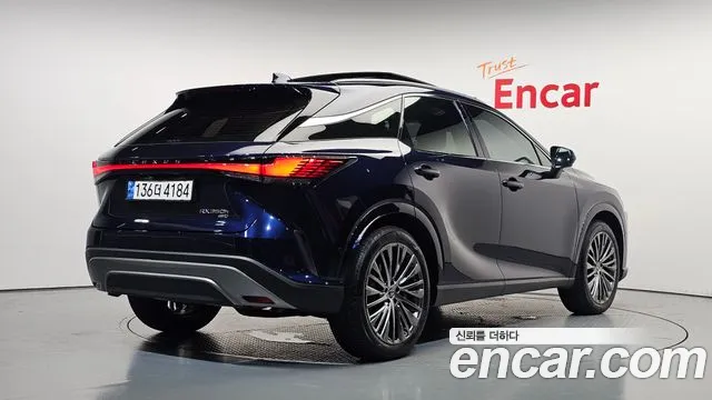 Lexus RX — Фото автомобиля 2