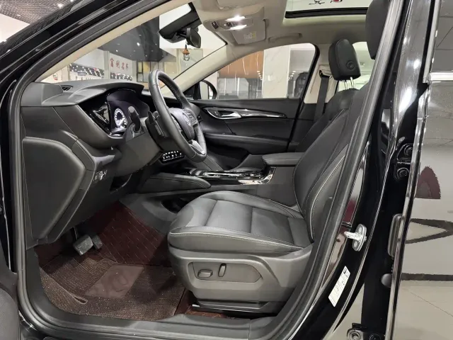 Buick Envision S — Фото автомобиля 3