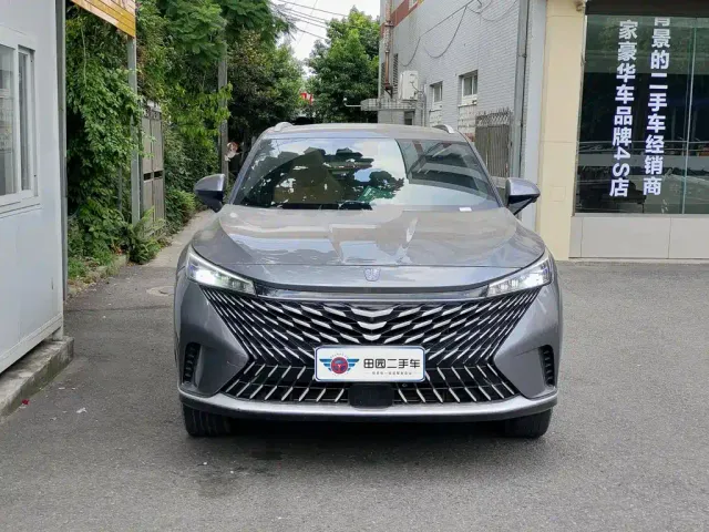Roewe RX5 — Фото автомобиля 2