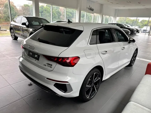 Audi A3 — Фото автомобиля 3
