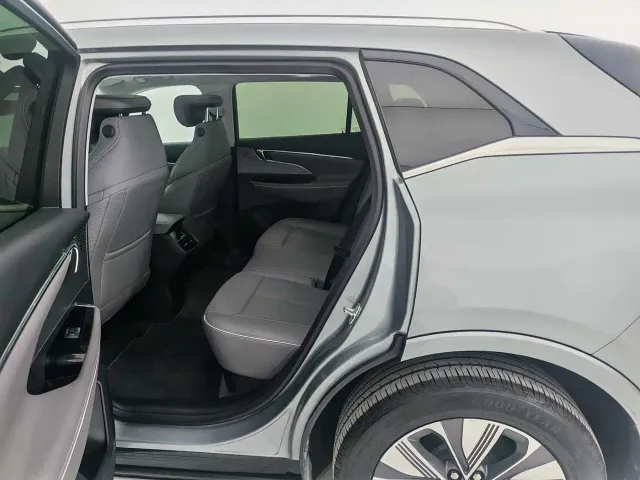 Buick E5 — Фото автомобиля 11