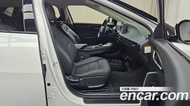 Kia EV6 — Фото автомобиля 16