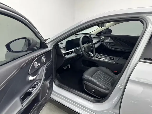 Chery Arrizo 8 — Фото автомобиля 5