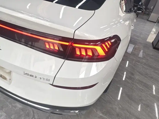 Volkswagen Lamando — Фото автомобиля 7
