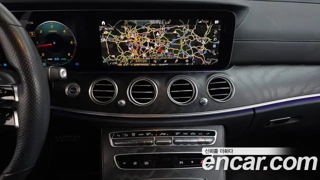 Mercedes-Benz E-Class W213 — Фото автомобиля 18