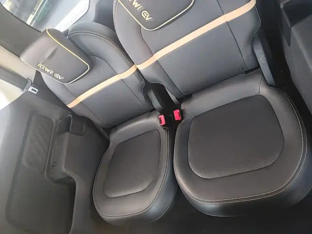 Baojun KiWi EV — Фото автомобиля 16