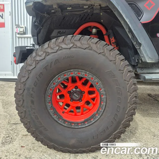 Jeep Wrangler JL — Фото автомобиля 5