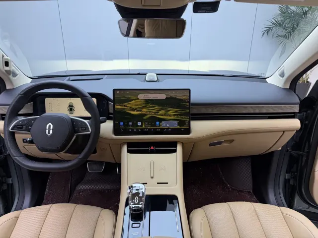 Aito M7 — Фото автомобиля 6