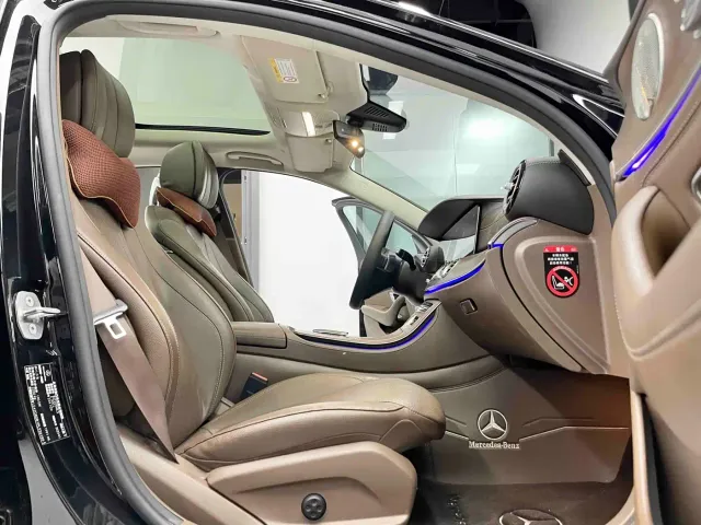 Mercedes-Benz E-Class — Фото автомобиля 6