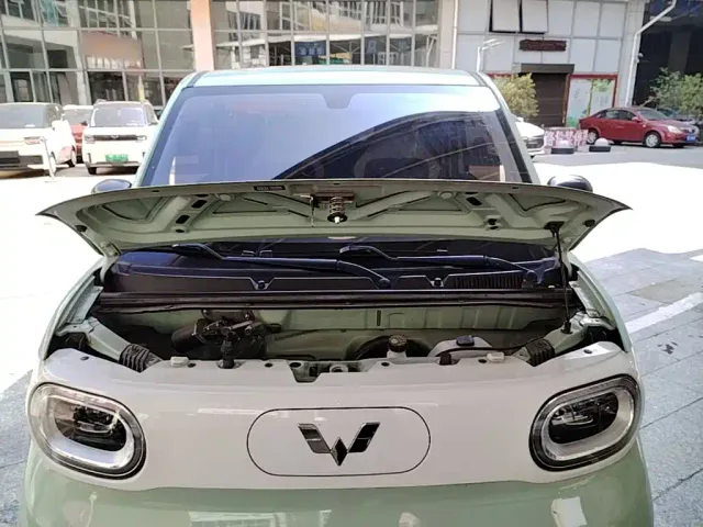 Wuling Hongguang Mini EV — Фото автомобиля 19