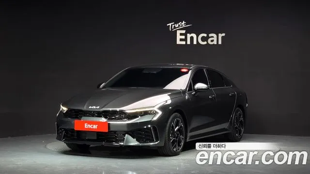 Фотография автомобиля — Kia K5 Generation 3