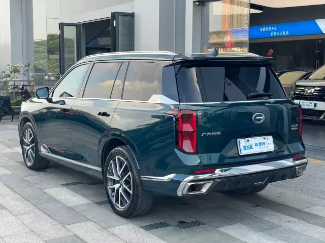 GAC Trumpchi GS8 — Фото автомобиля 18