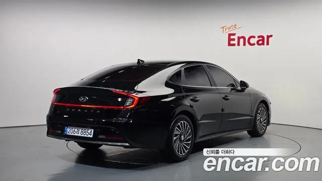 Hyundai Sonata — Фото автомобиля 2