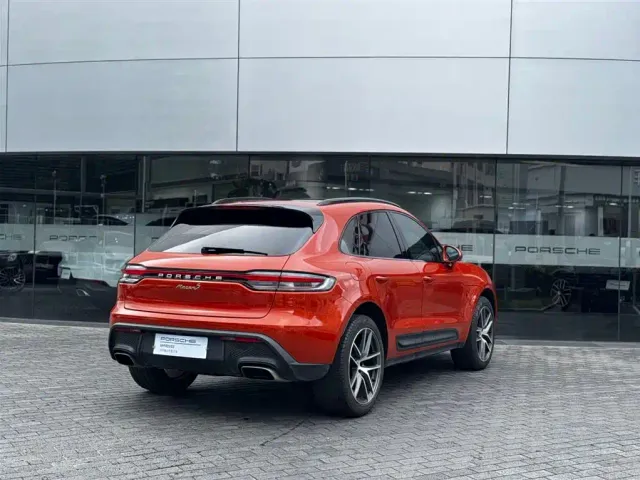 Porsche Macan — Фото автомобиля 6