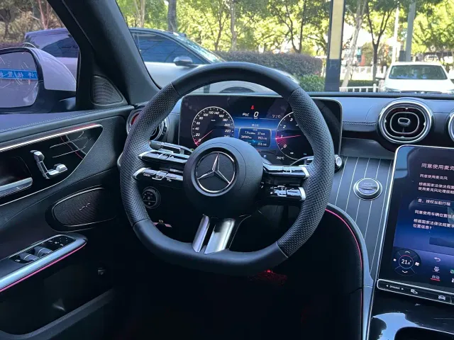 Mercedes-Benz C-Class — Фото автомобиля 6