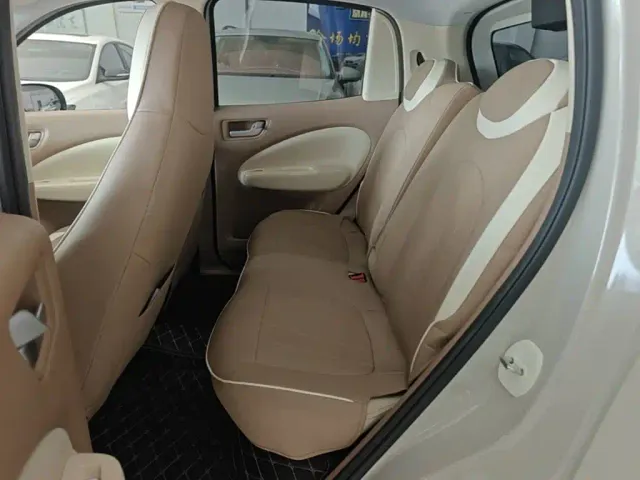 Wuling Hongguang Mini EV — Фото автомобиля 16