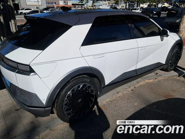 Hyundai Ioniq 5 — Фото автомобиля 4