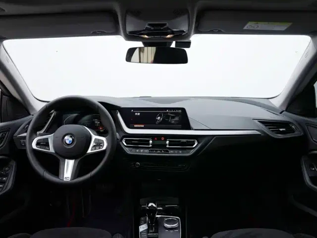 BMW 2 Series — Фото автомобиля 9