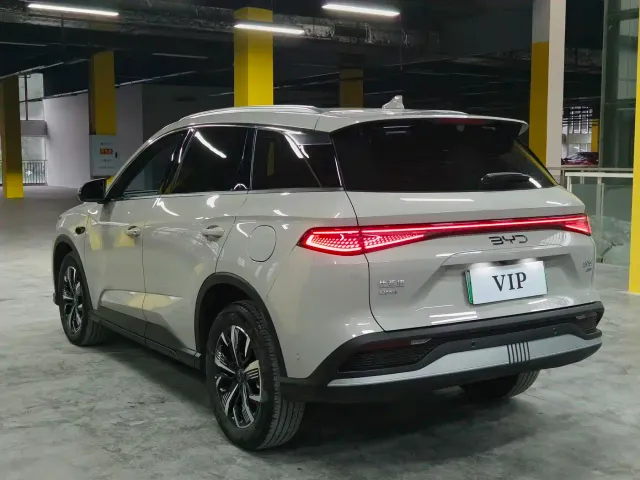 BYD Seal 05 DM-i — Фото автомобиля 17