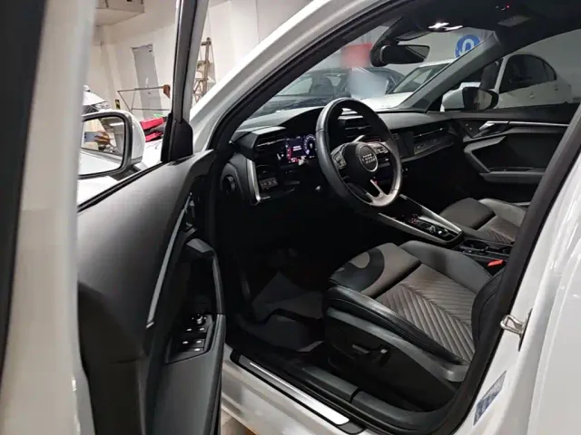 Audi Audi A3 2022 Sportback 35 TFSI Style Elegance — Фото автомобиля 15