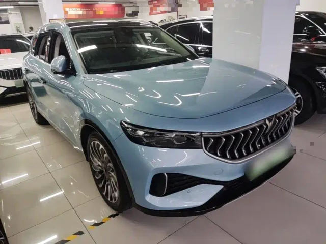 Voyah Auto VOYAH FREE 2021 AWD Standard Range Extender Exclusive Luxury Package — Фото автомобиля 3
