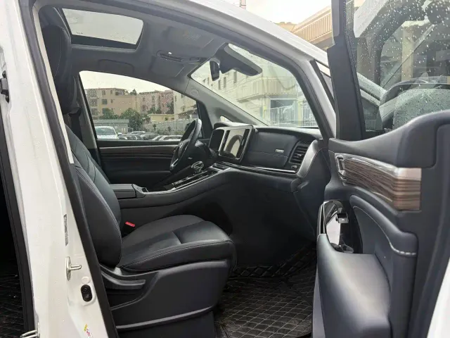 GAC Trumpchi M8 — Фото автомобиля 12