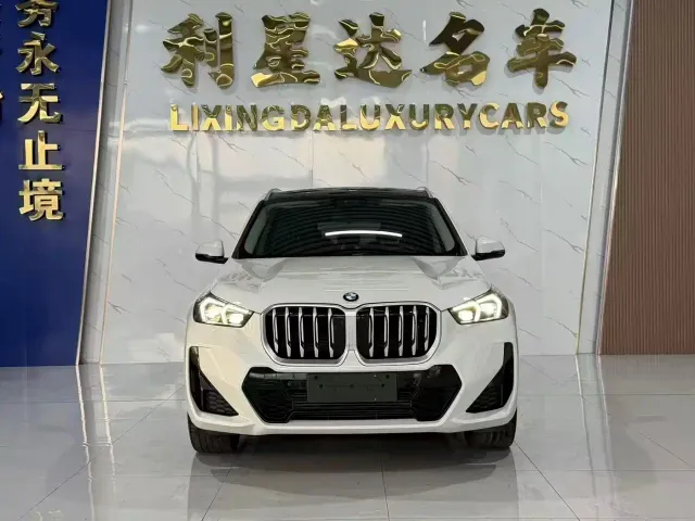 BMW X1 — Фото автомобиля 3