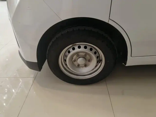 Wuling Yangguang — Фото автомобиля 22