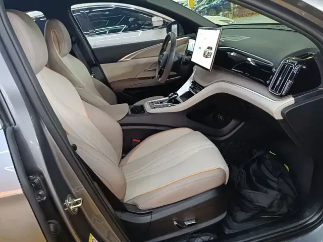 BYD Song Pro — Фото автомобиля 24