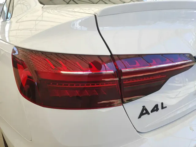 Audi A4L — Фото автомобиля 25
