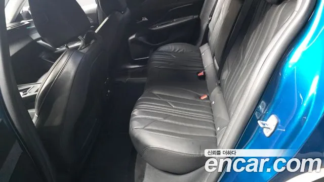 Peugeot 408 1.2 Pure Tech Allure — Фото автомобиля 11