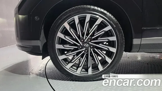 Hyundai Santafe Santa Fe (MX5) Бензин 2.5T 2WD — Фото автомобиля 5