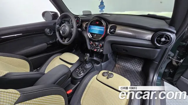MINI Cooper — Фото автомобиля 10