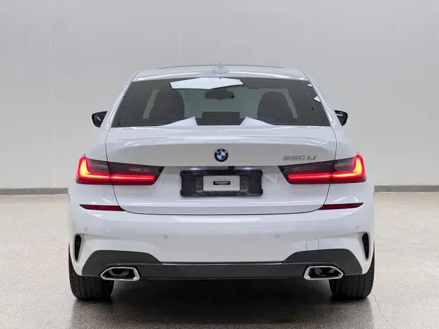BMW 3 Series — Фото автомобиля 8